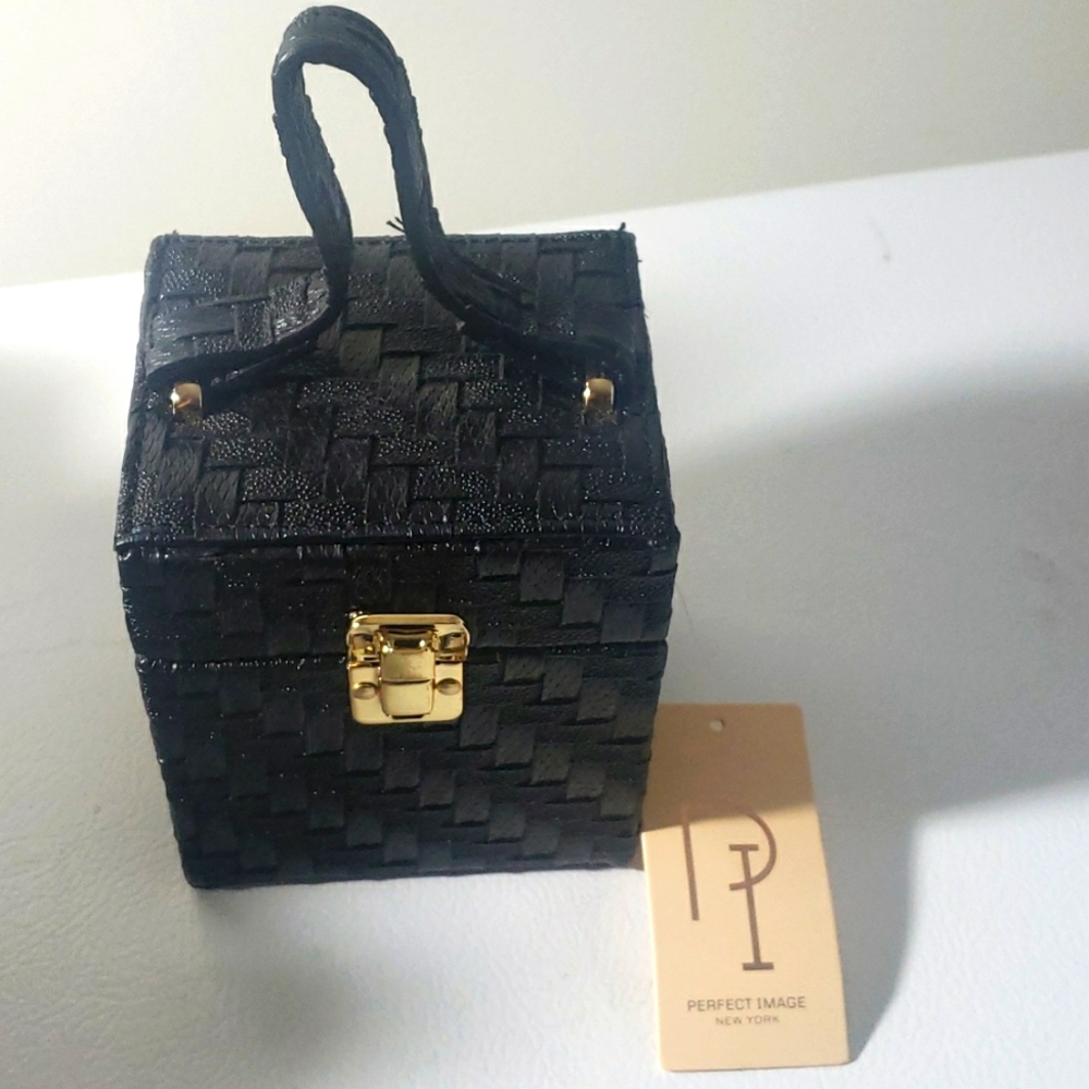 Perfect Image NY purse